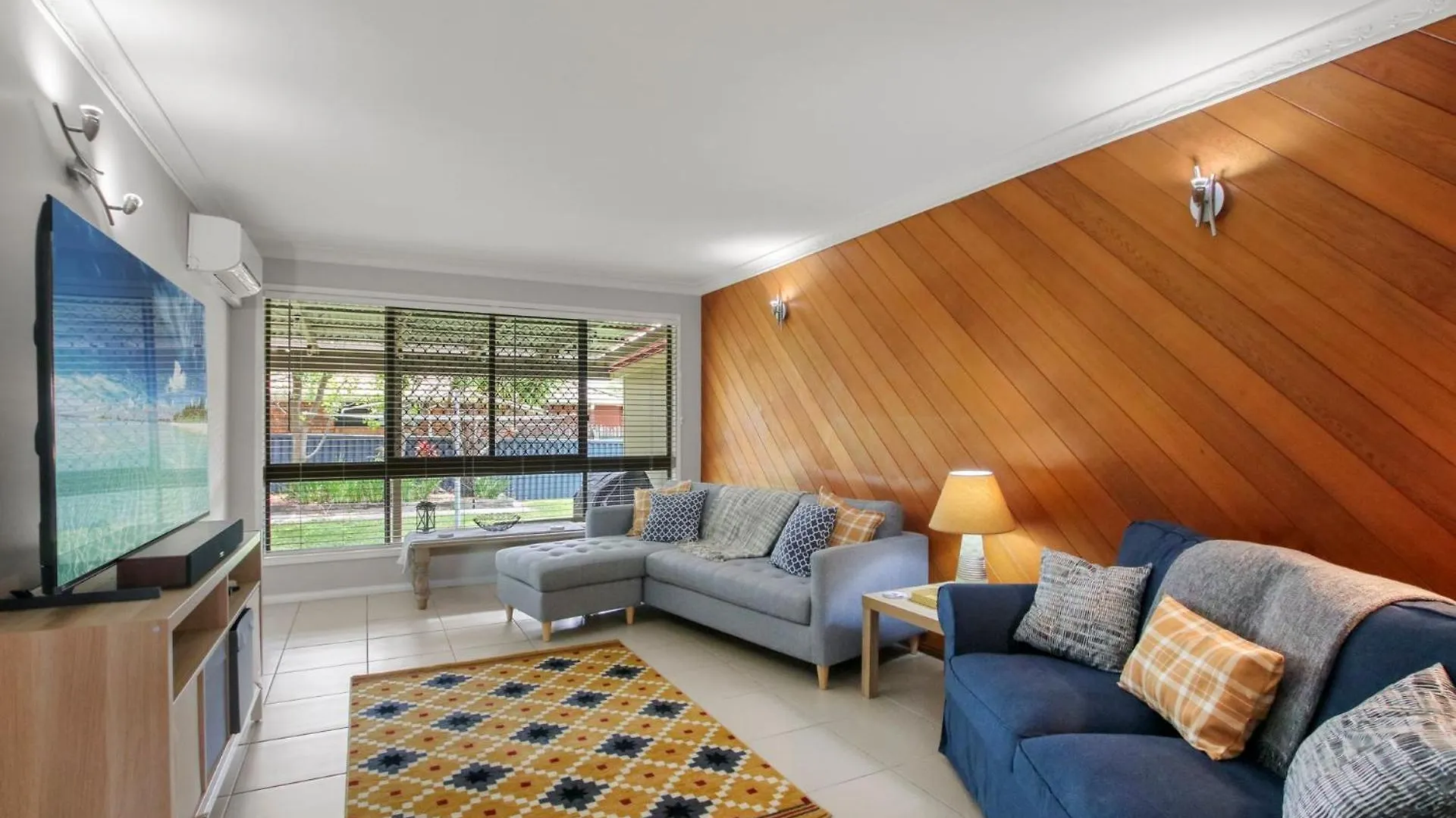 Bren Place, 6, Battery Hill Caloundra 0*,  Australia